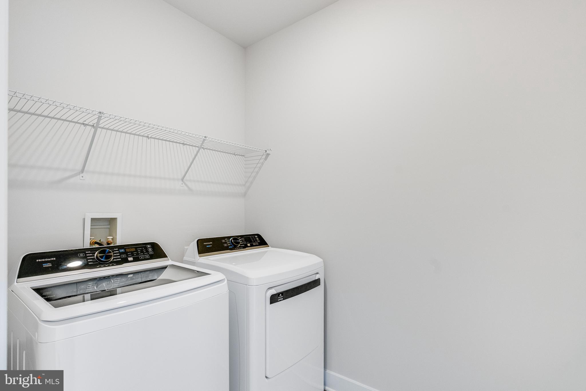 ST. CHARLES - Residential