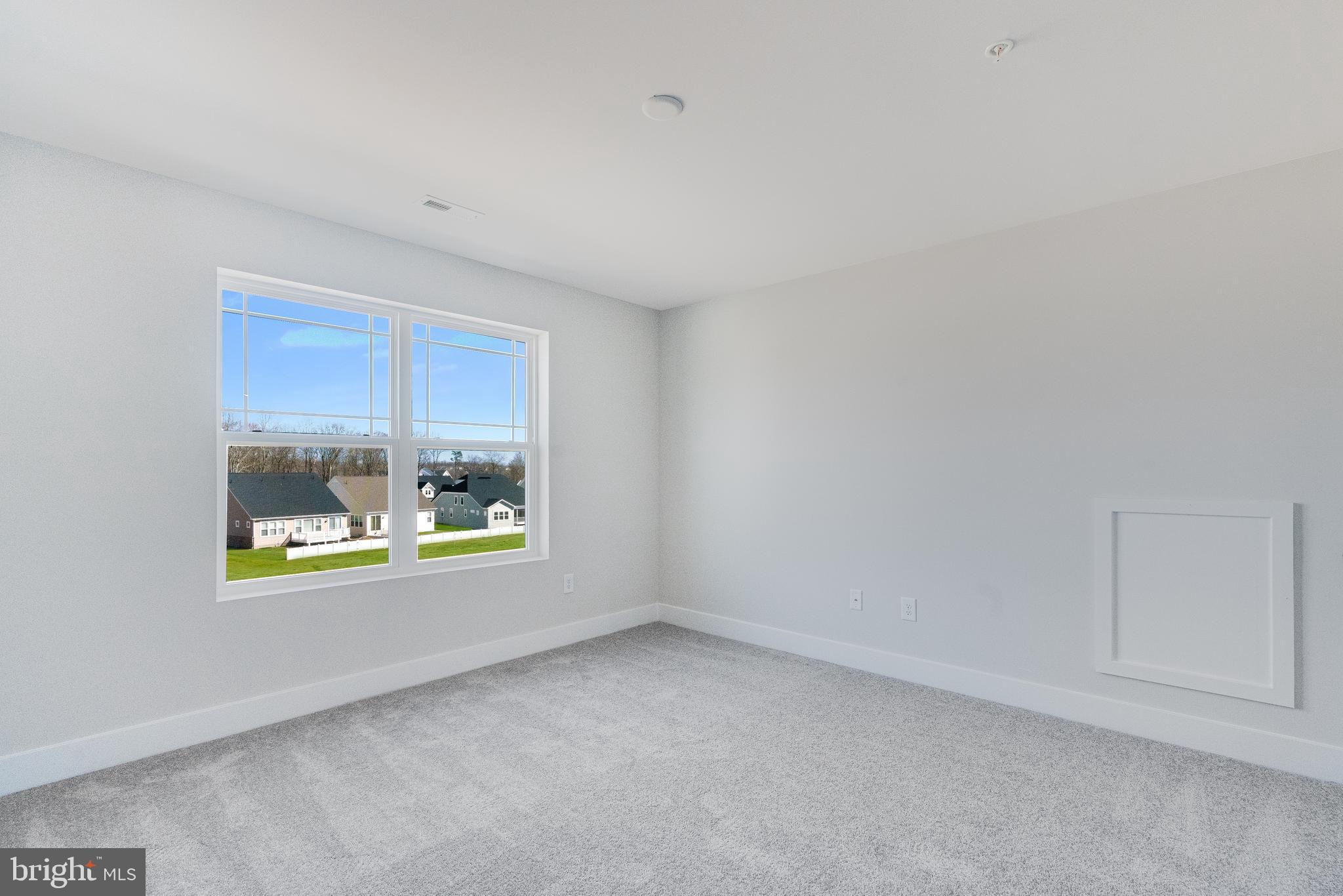 ST. CHARLES - Residential