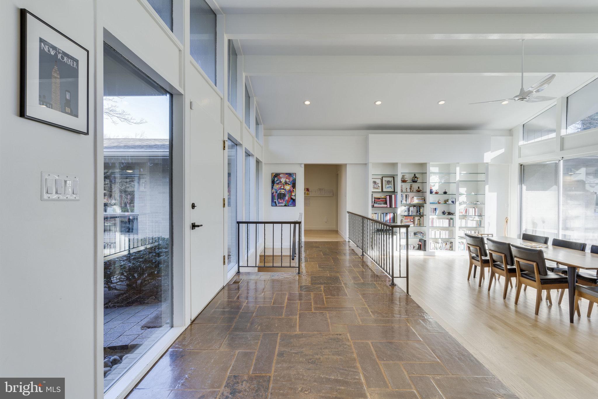 KENWOOD PARK - Residential Lease