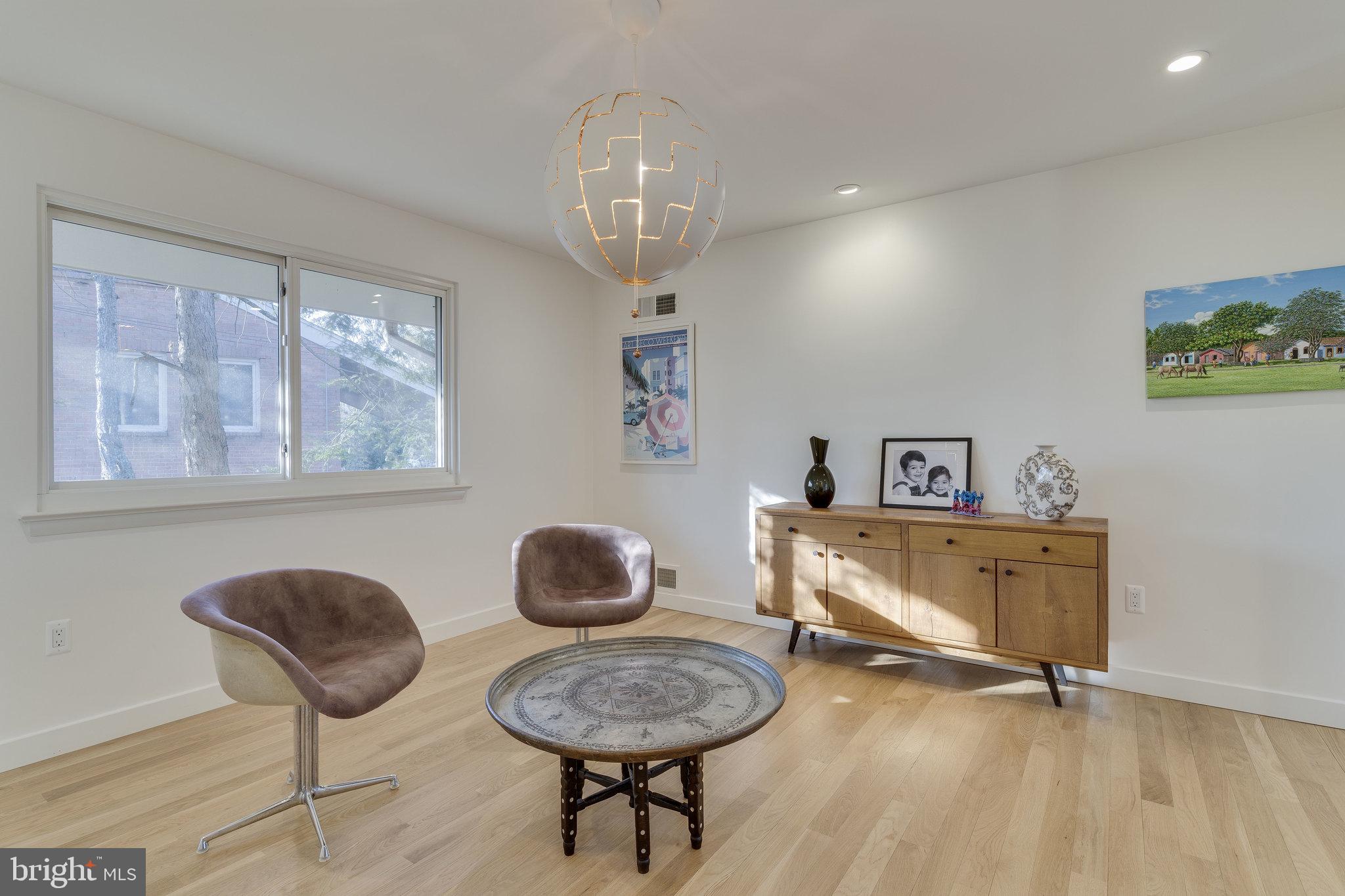 KENWOOD PARK - Residential Lease