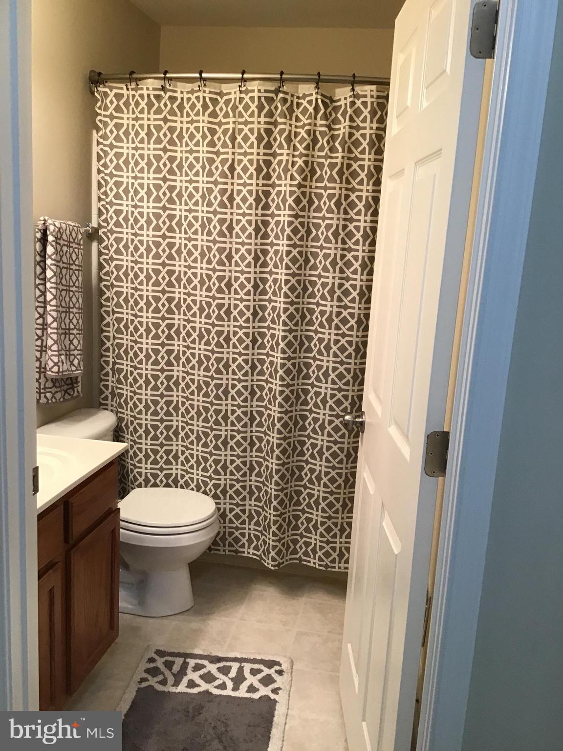 SEABREEZE AT HARBOR GATES - Residential Lease