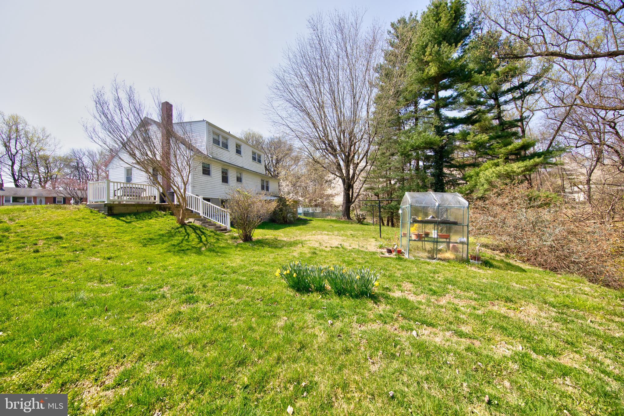 ST JAMES TERRACE - Residential