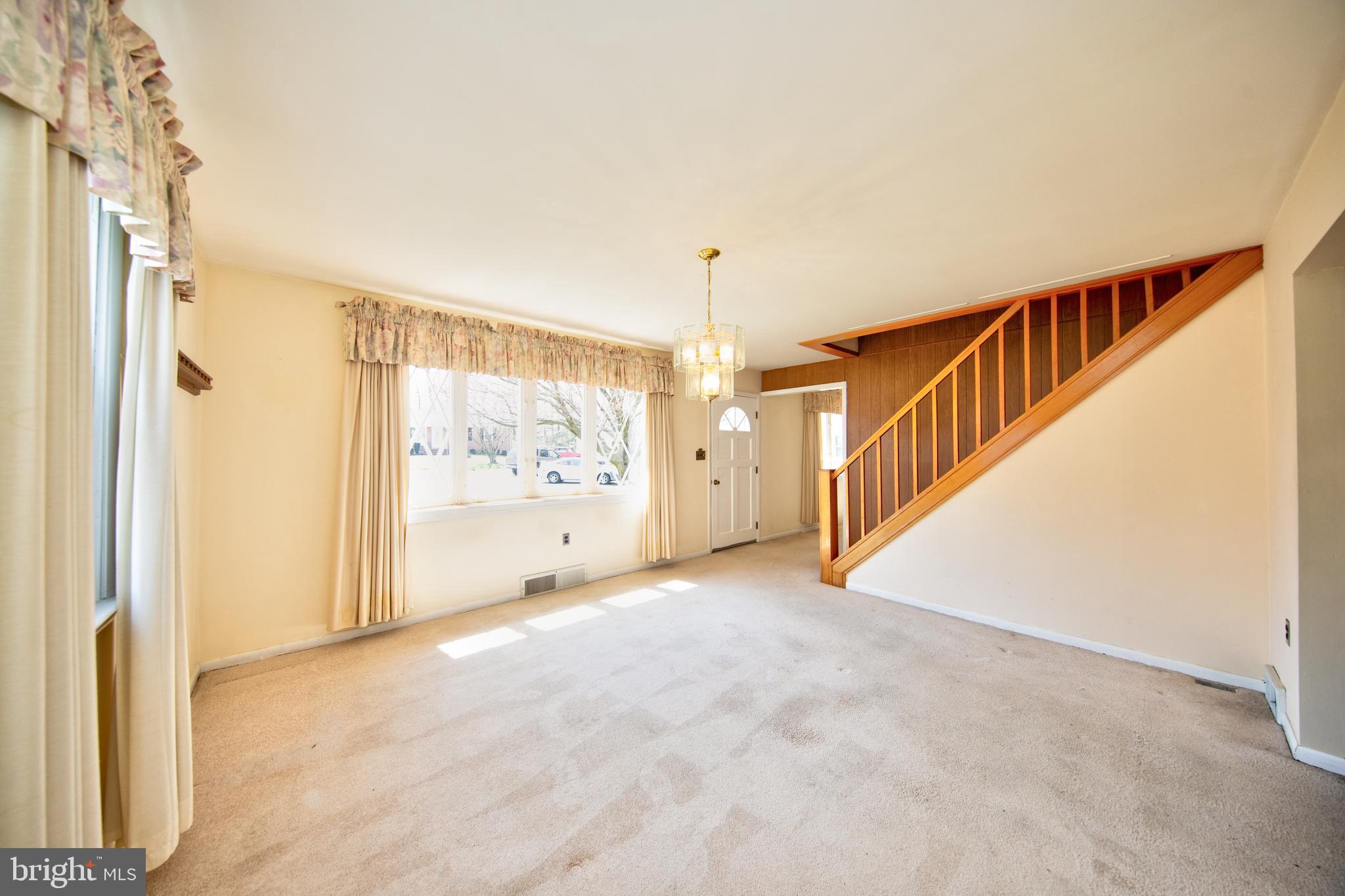 ST JAMES TERRACE - Residential