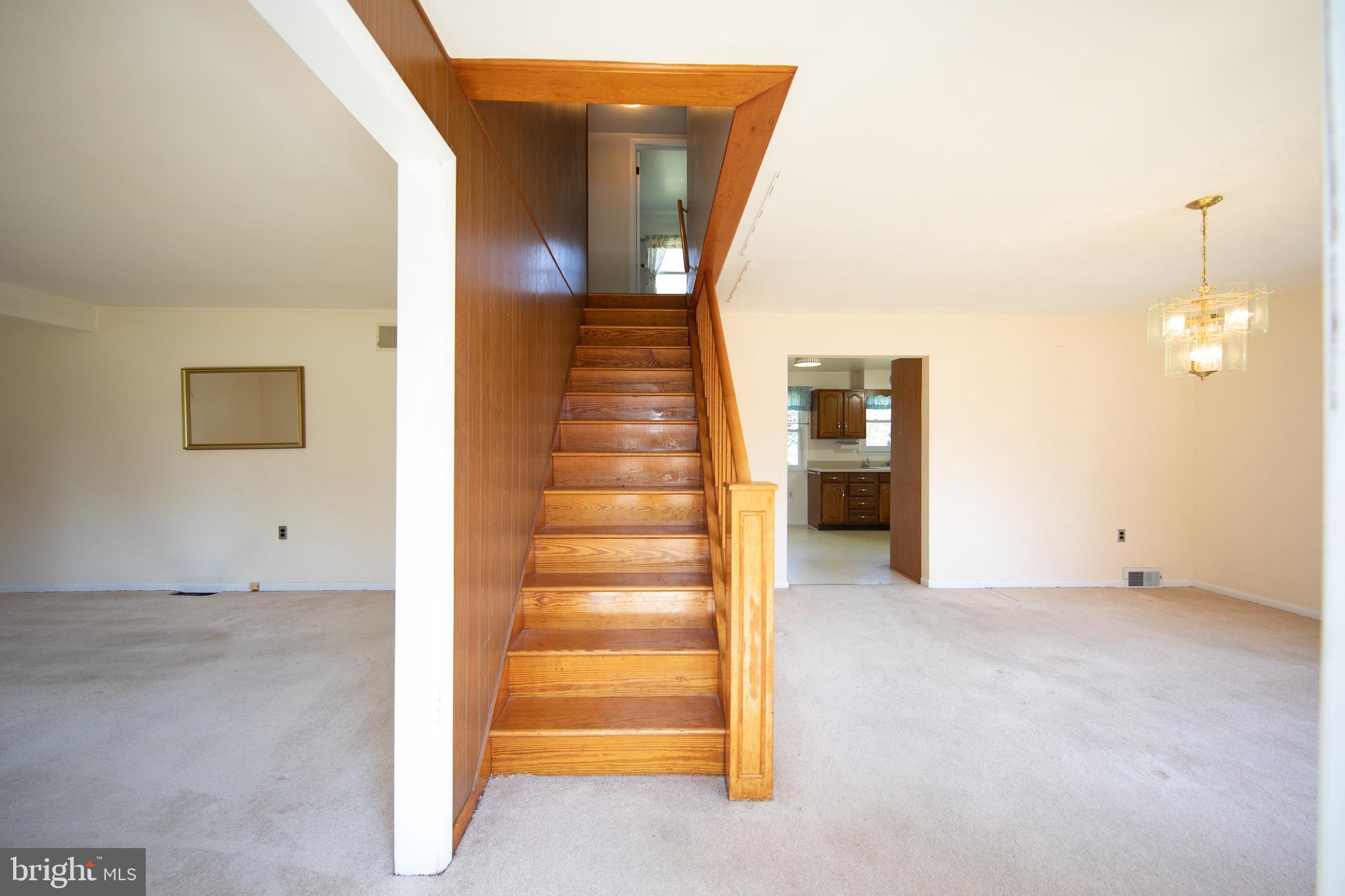 ST JAMES TERRACE - Residential