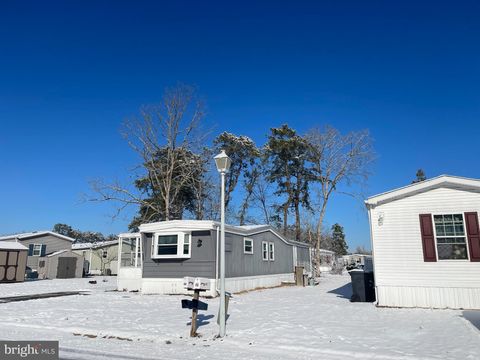 Mobile Home For Sale - 44 Woodchuck Parkway<br/> WHITING, NJ 08759