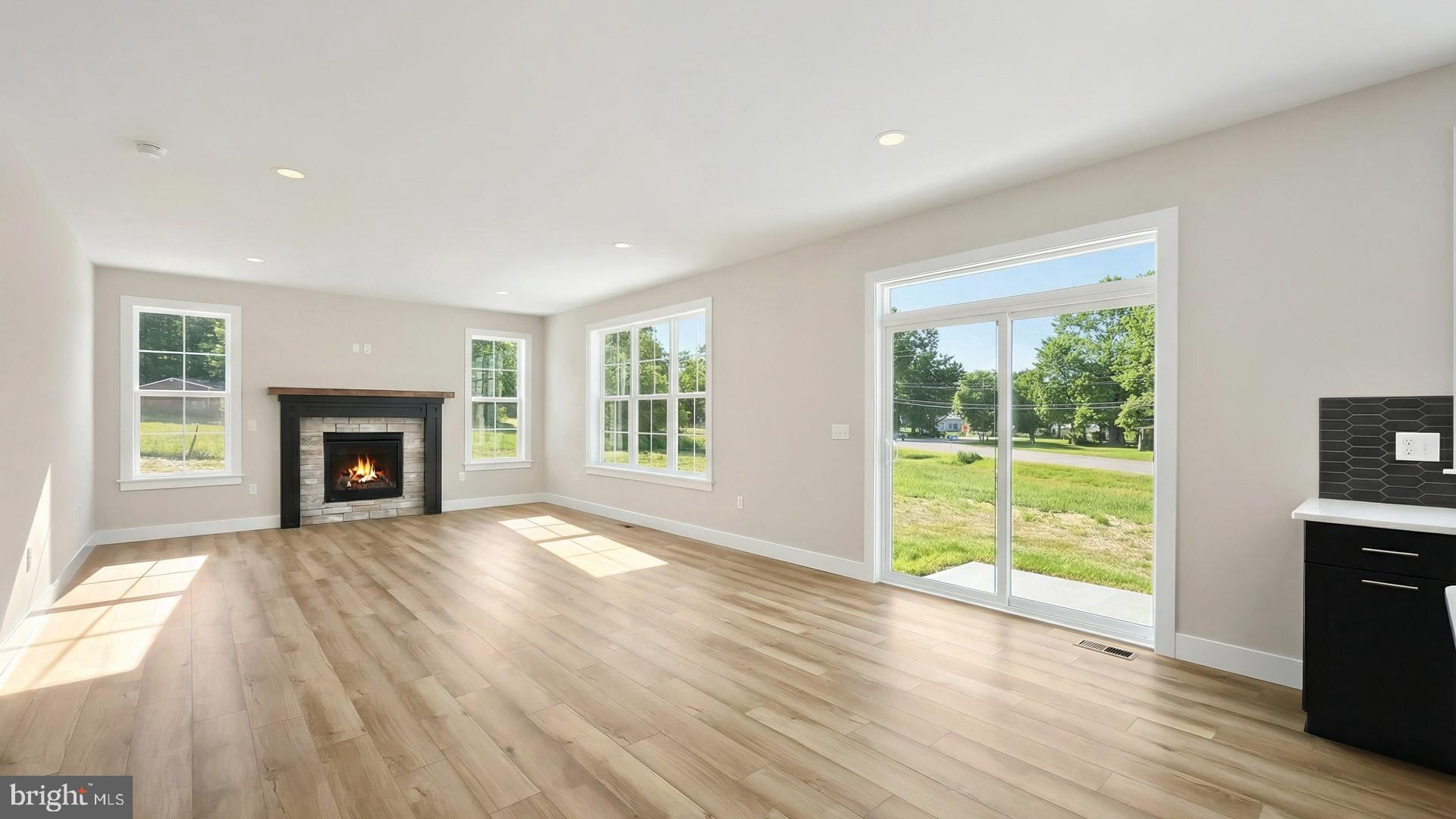 CORNWALL JUNCTION - Residential