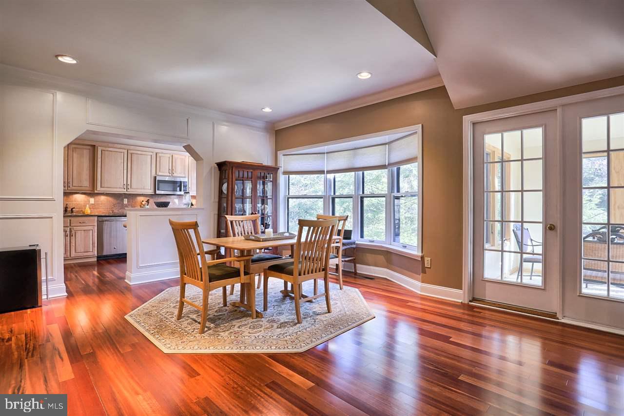 OAKMONT - Residential