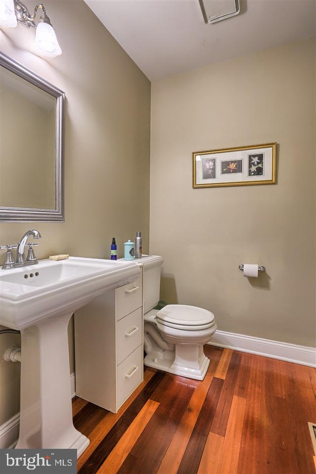 OAKMONT - Residential