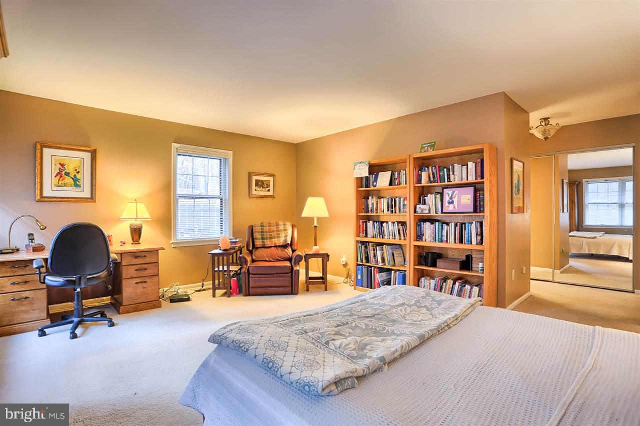 OAKMONT - Residential
