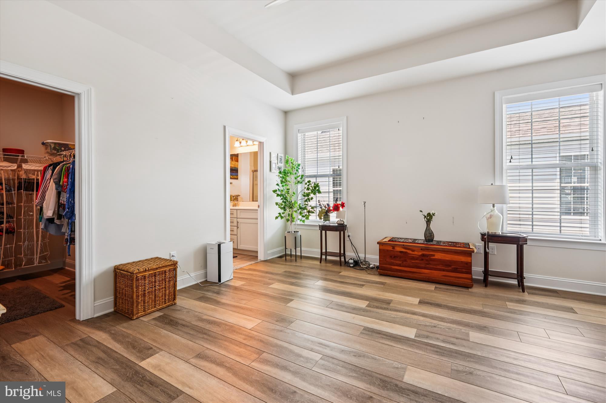 BAY BRIDGE COVE - Residential