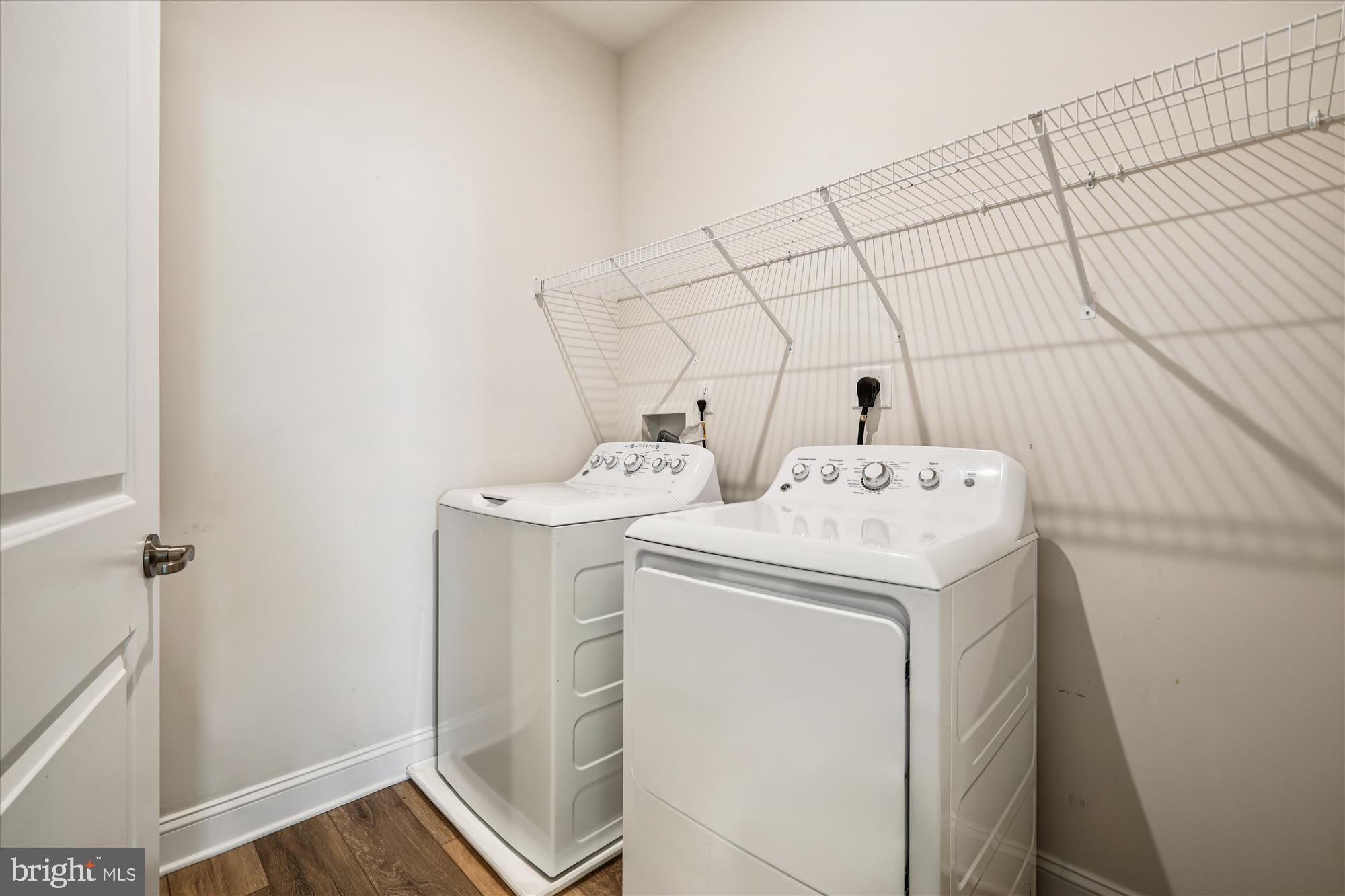 BAY BRIDGE COVE - Residential