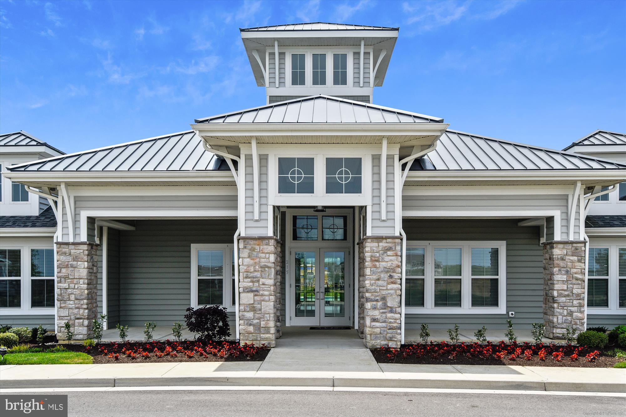 BAY BRIDGE COVE - Residential