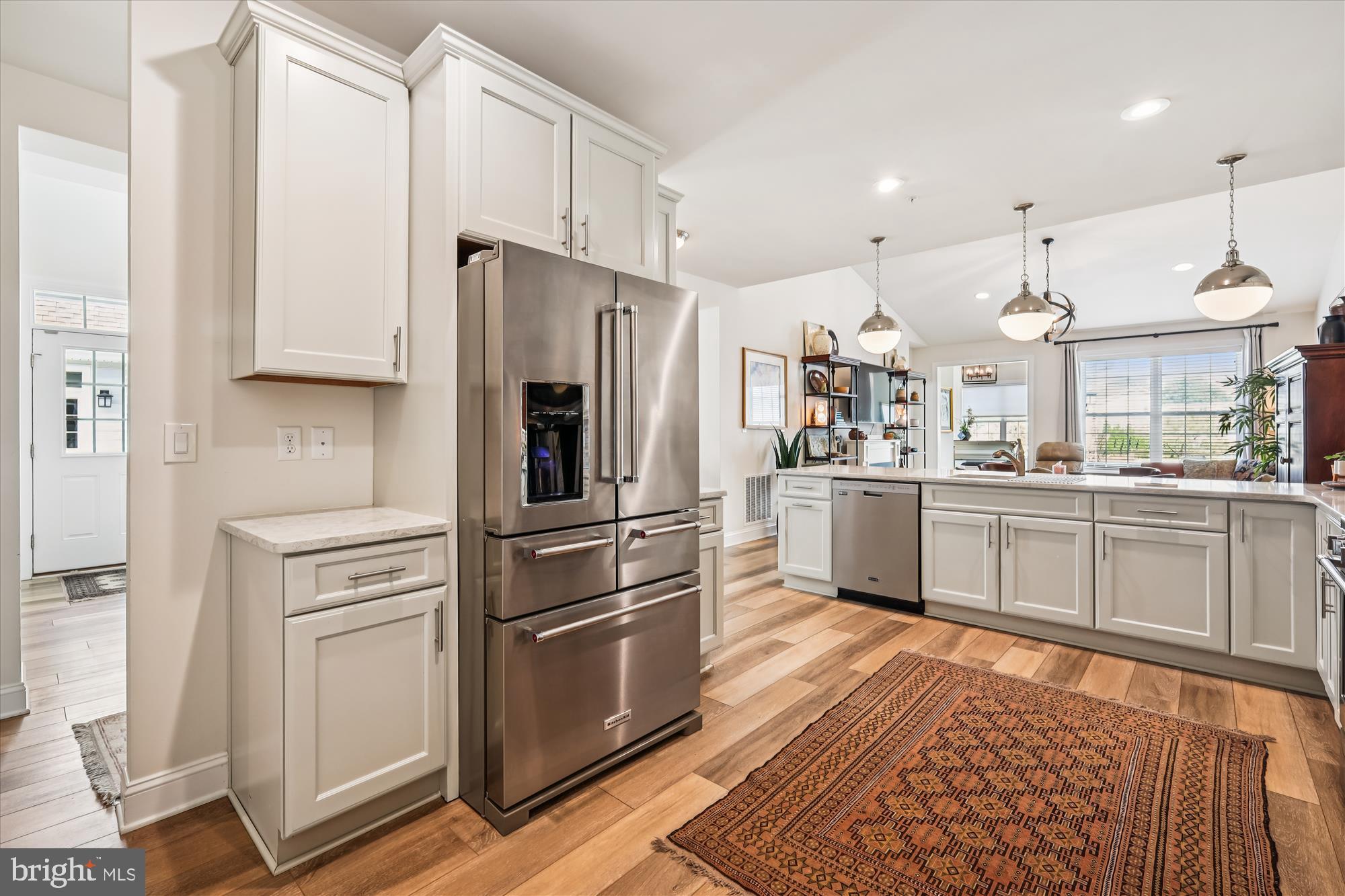 BAY BRIDGE COVE - Residential