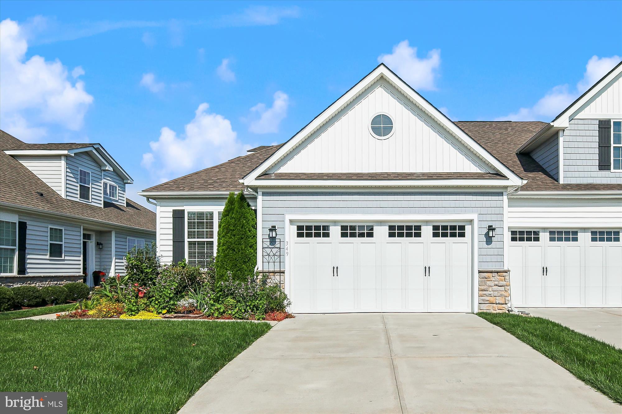 BAY BRIDGE COVE - Residential