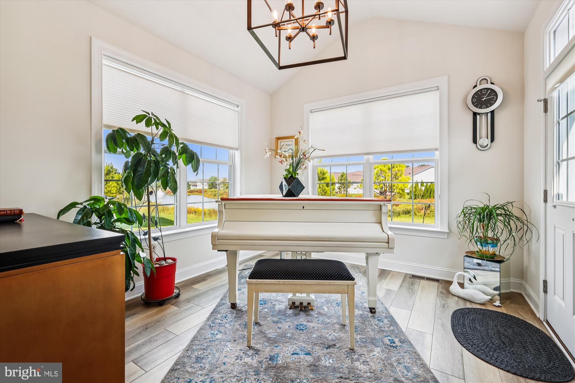 BAY BRIDGE COVE - Residential