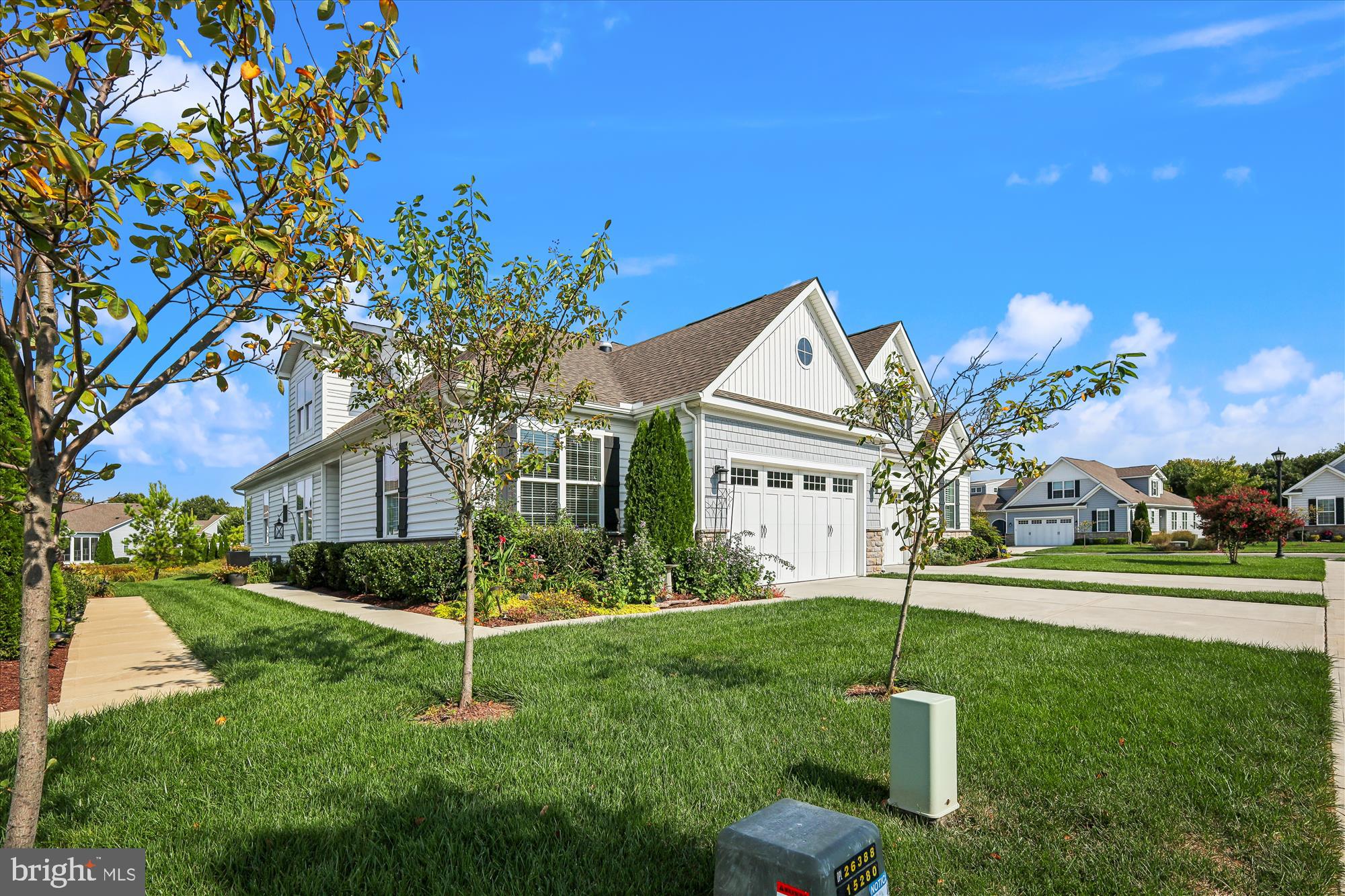 BAY BRIDGE COVE - Residential