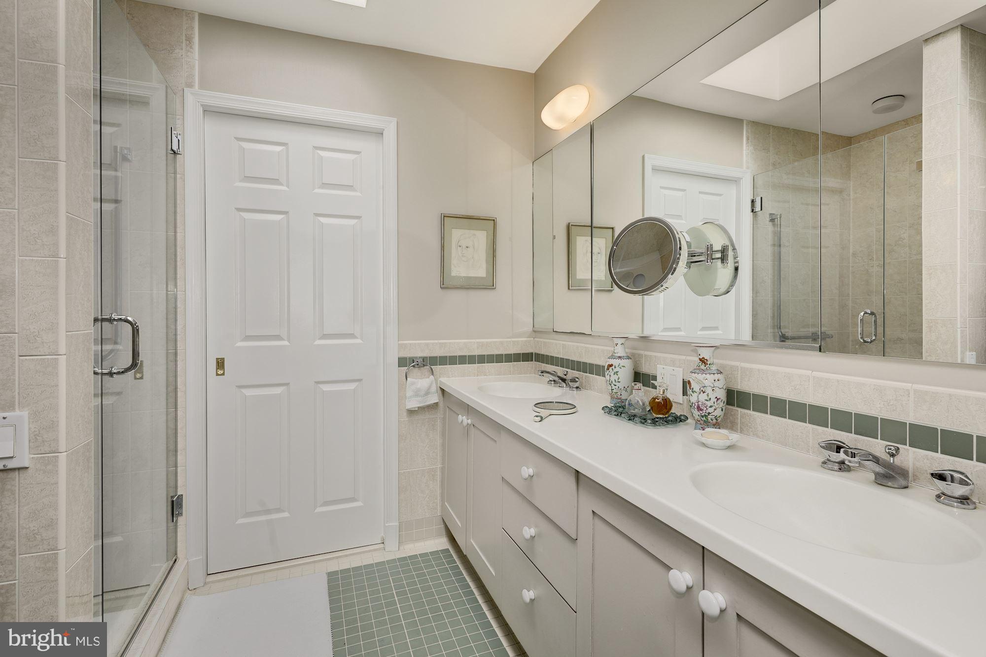 WESTMORELAND HILLS - Residential