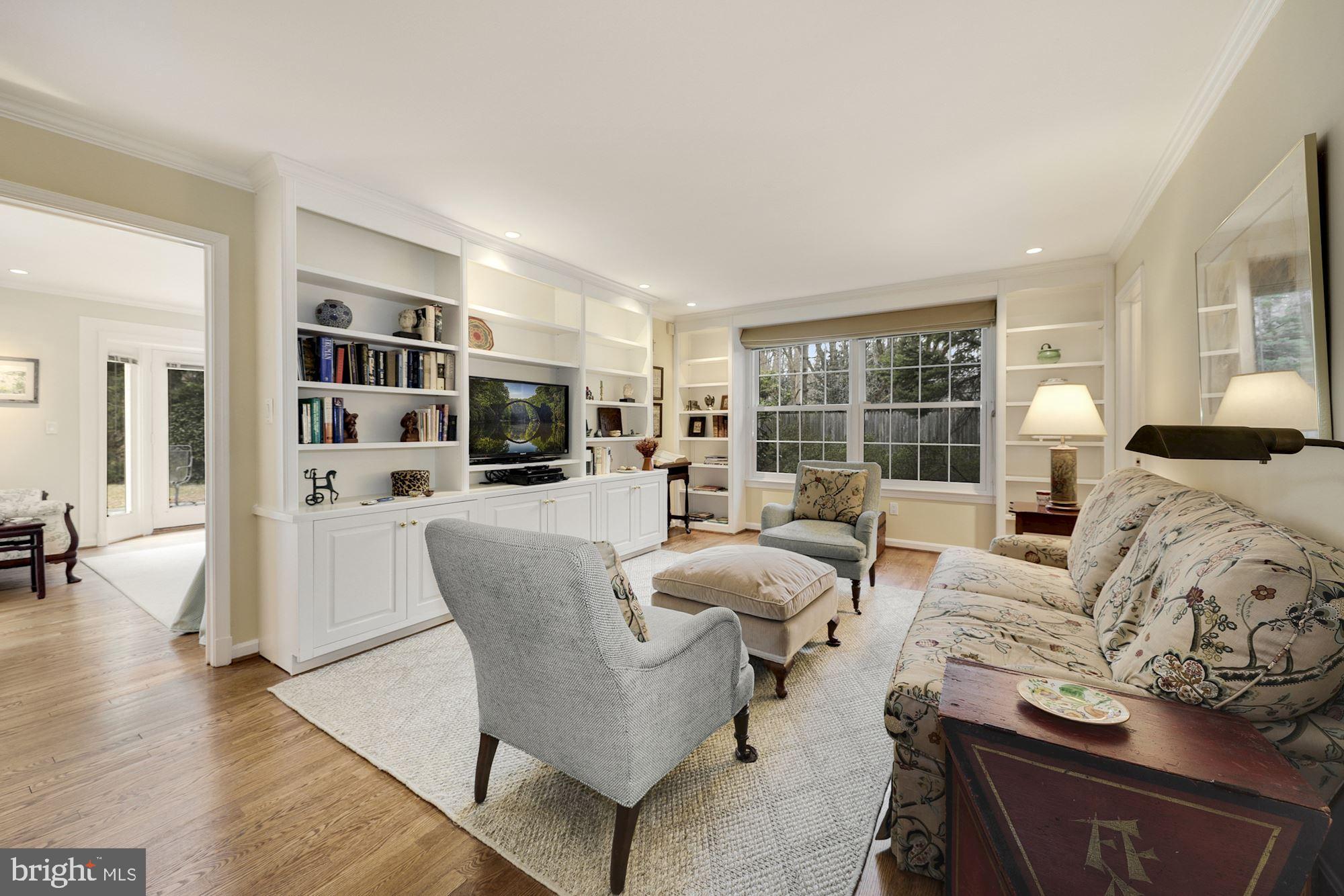 WESTMORELAND HILLS - Residential