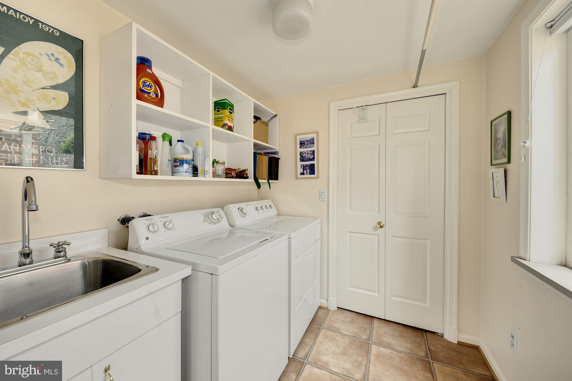 WESTMORELAND HILLS - Residential