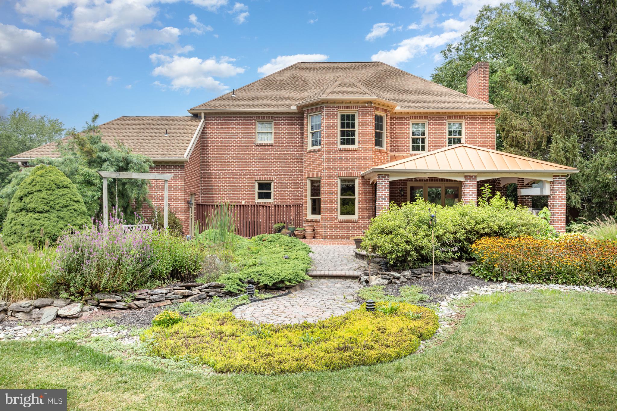 2547 HEPPLEWHITE DRIVE