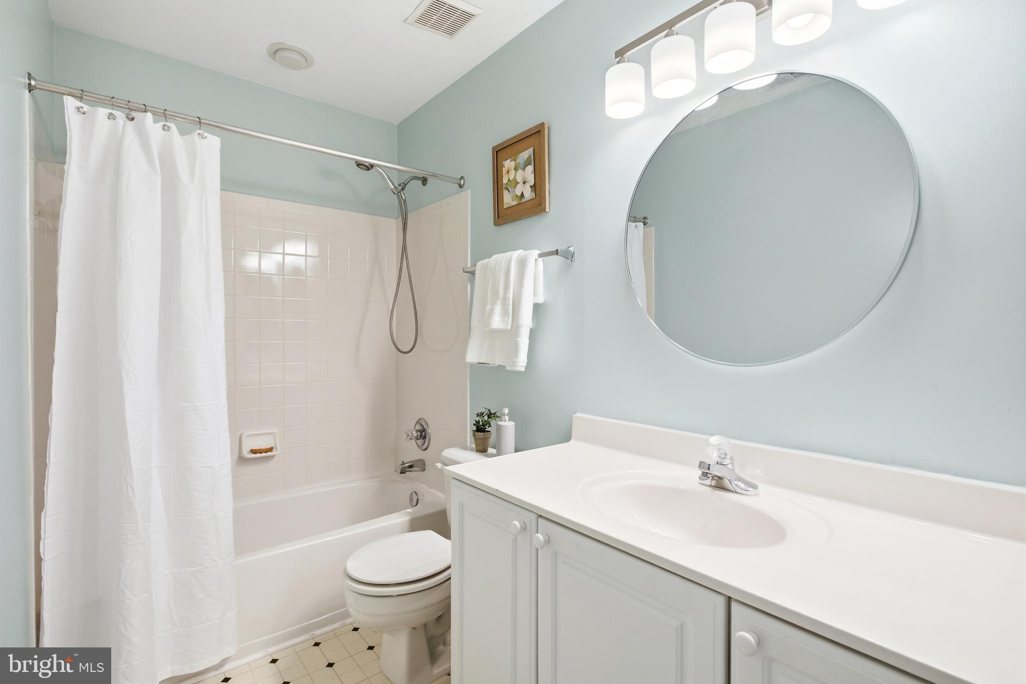 SAYBROOKE - Residential