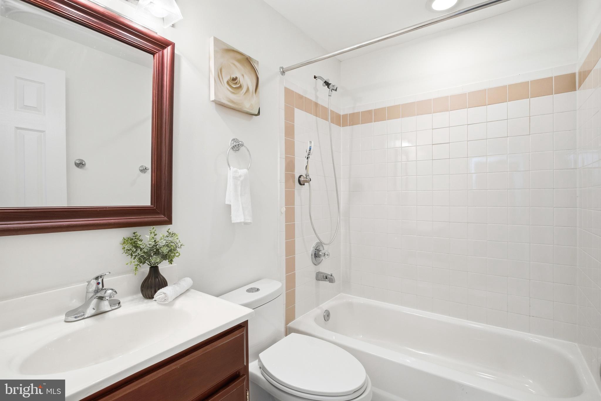 SAYBROOKE - Residential