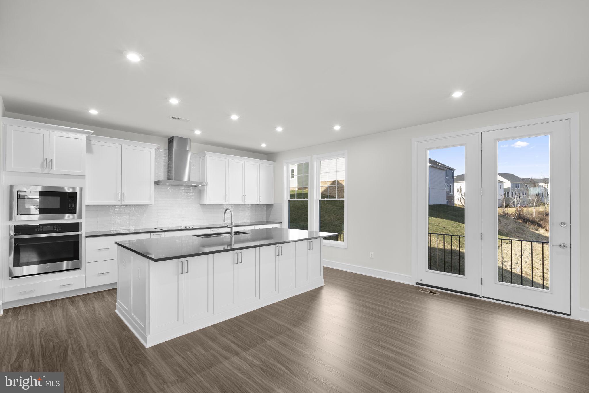 HERITAGE AT MARSHALL - Residential