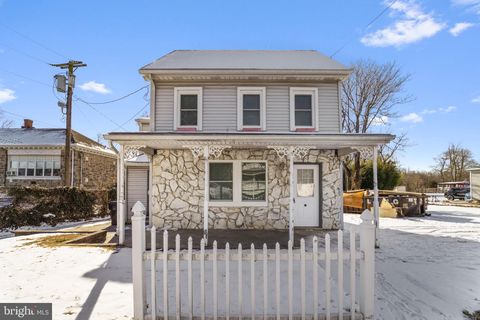 Photo of 680 Main Street, SEWELL, NJ 08080 (MLS # NJGL2068570)