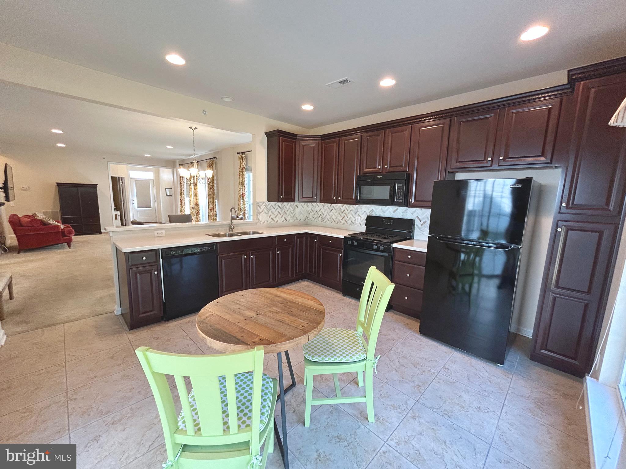 APPLECROSS - Residential