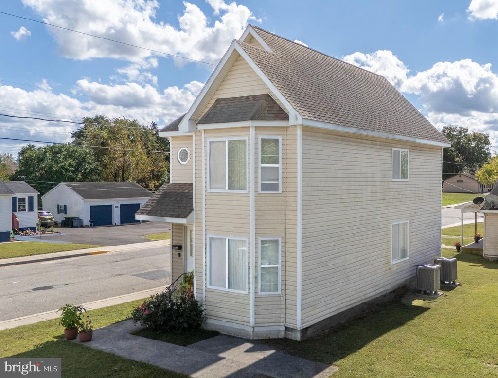 Photo of 1176 W 6th Street, LAUREL, DE 19956 (MLS # DESU2098506)