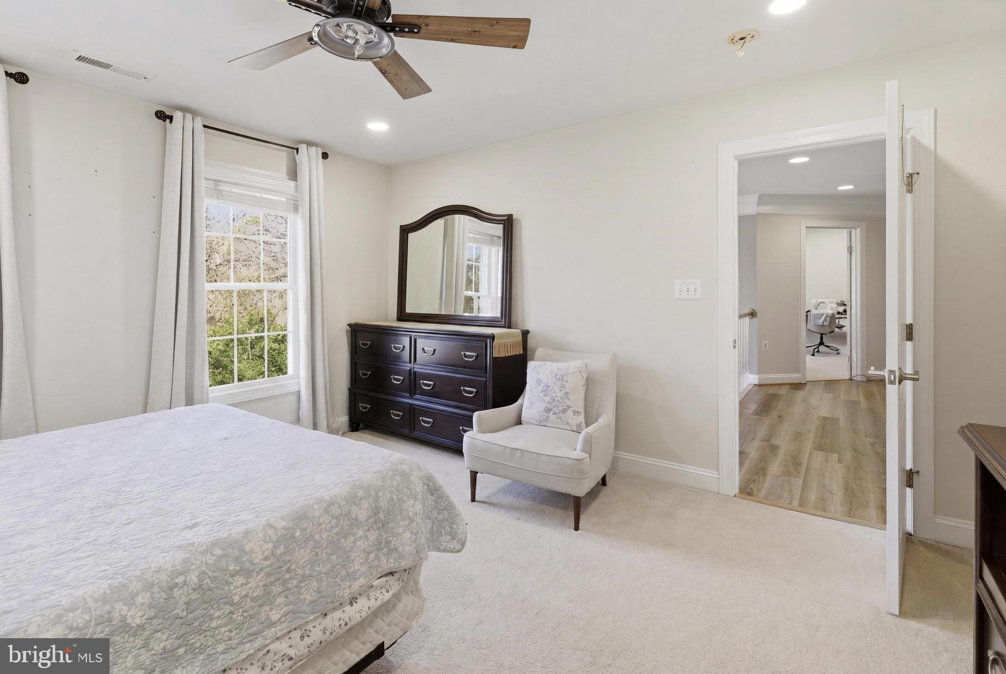 AUBURN VILLAGE AT SANDY SPRING - Residential