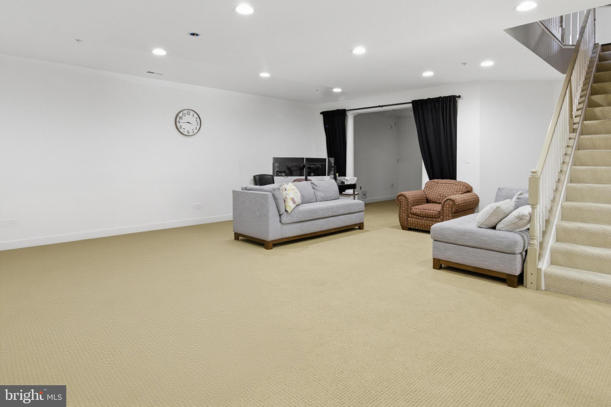 AUBURN VILLAGE AT SANDY SPRING - Residential