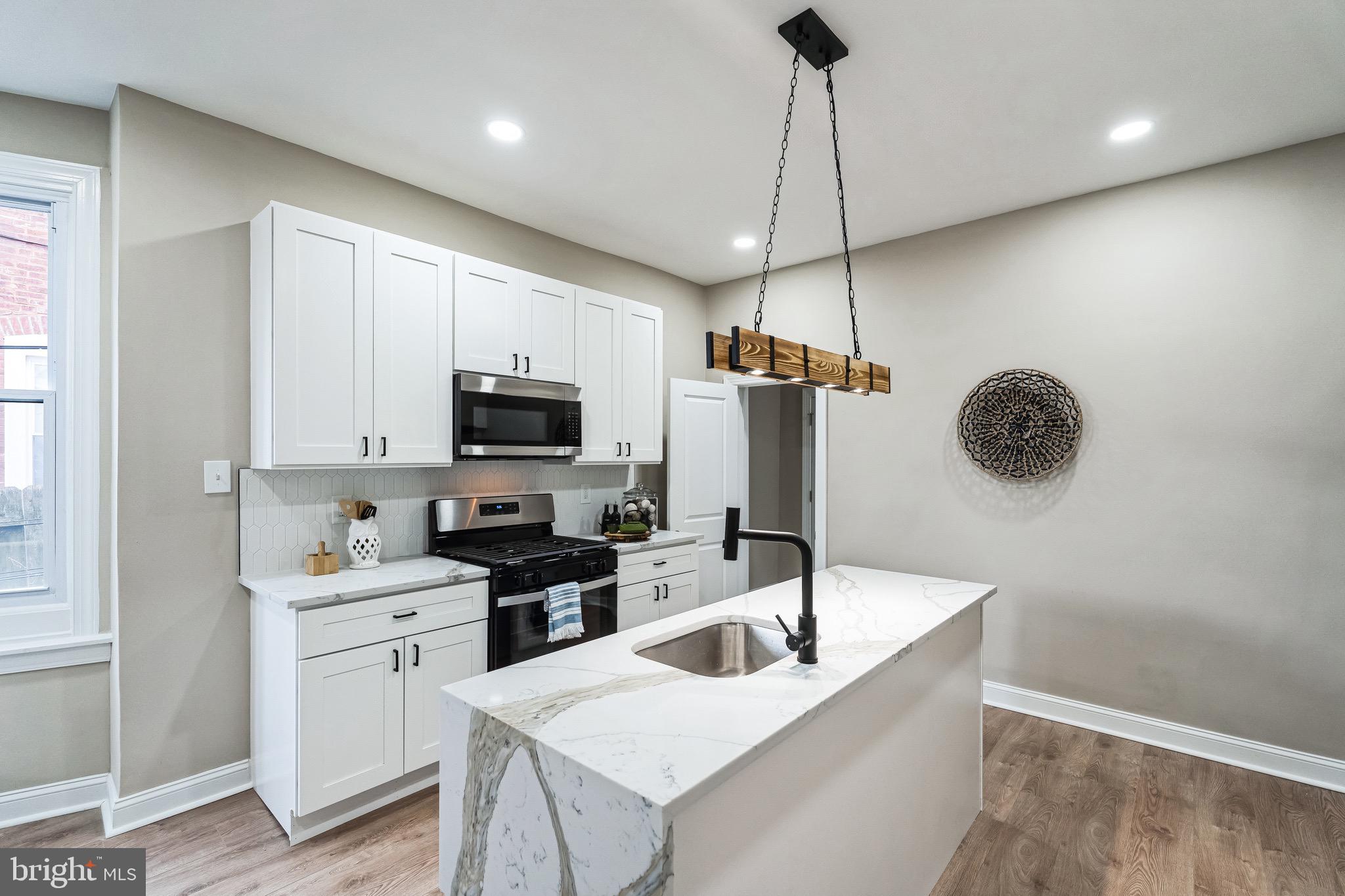 WEST OAK LANE - Residential