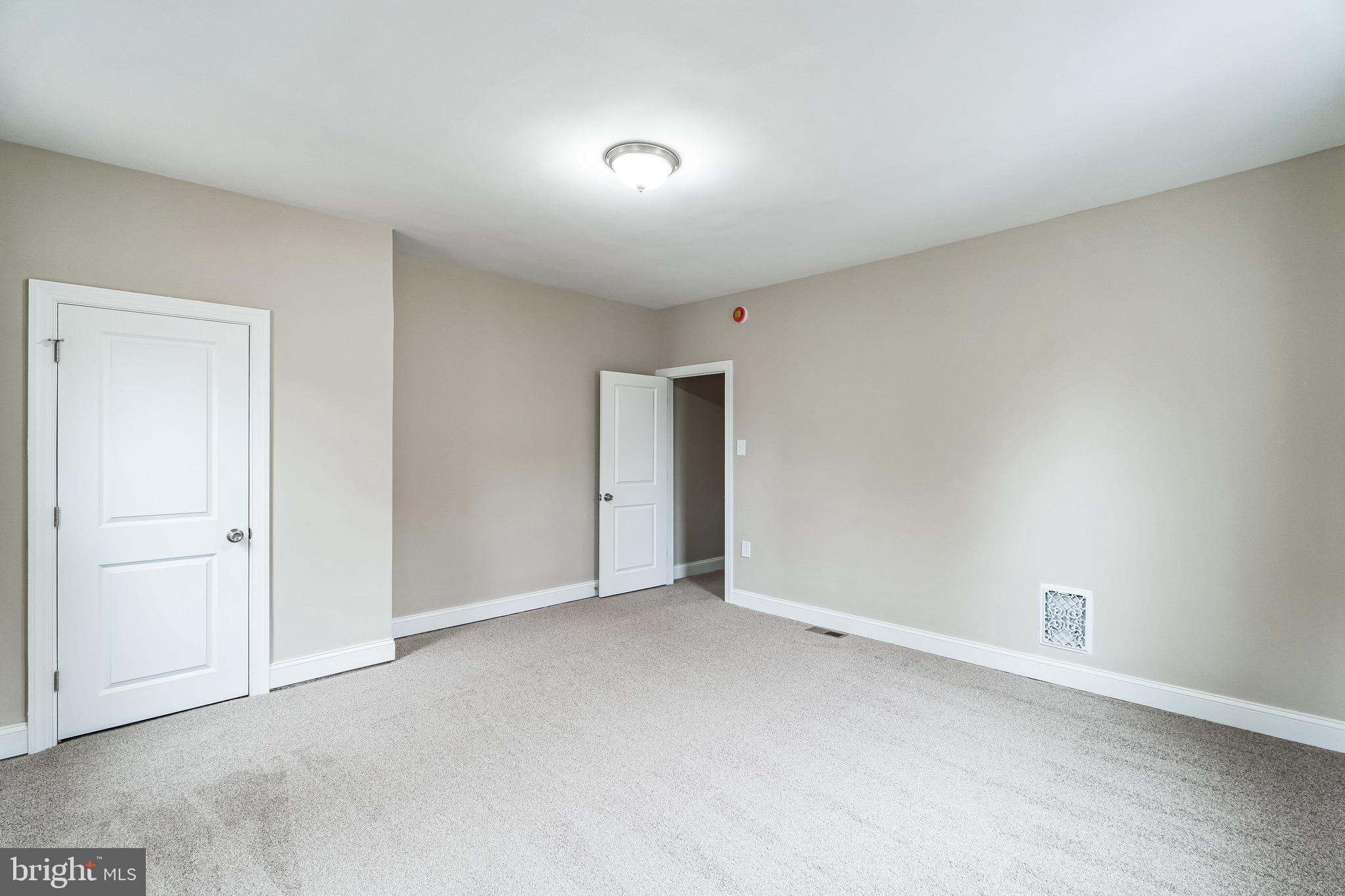 WEST OAK LANE - Residential