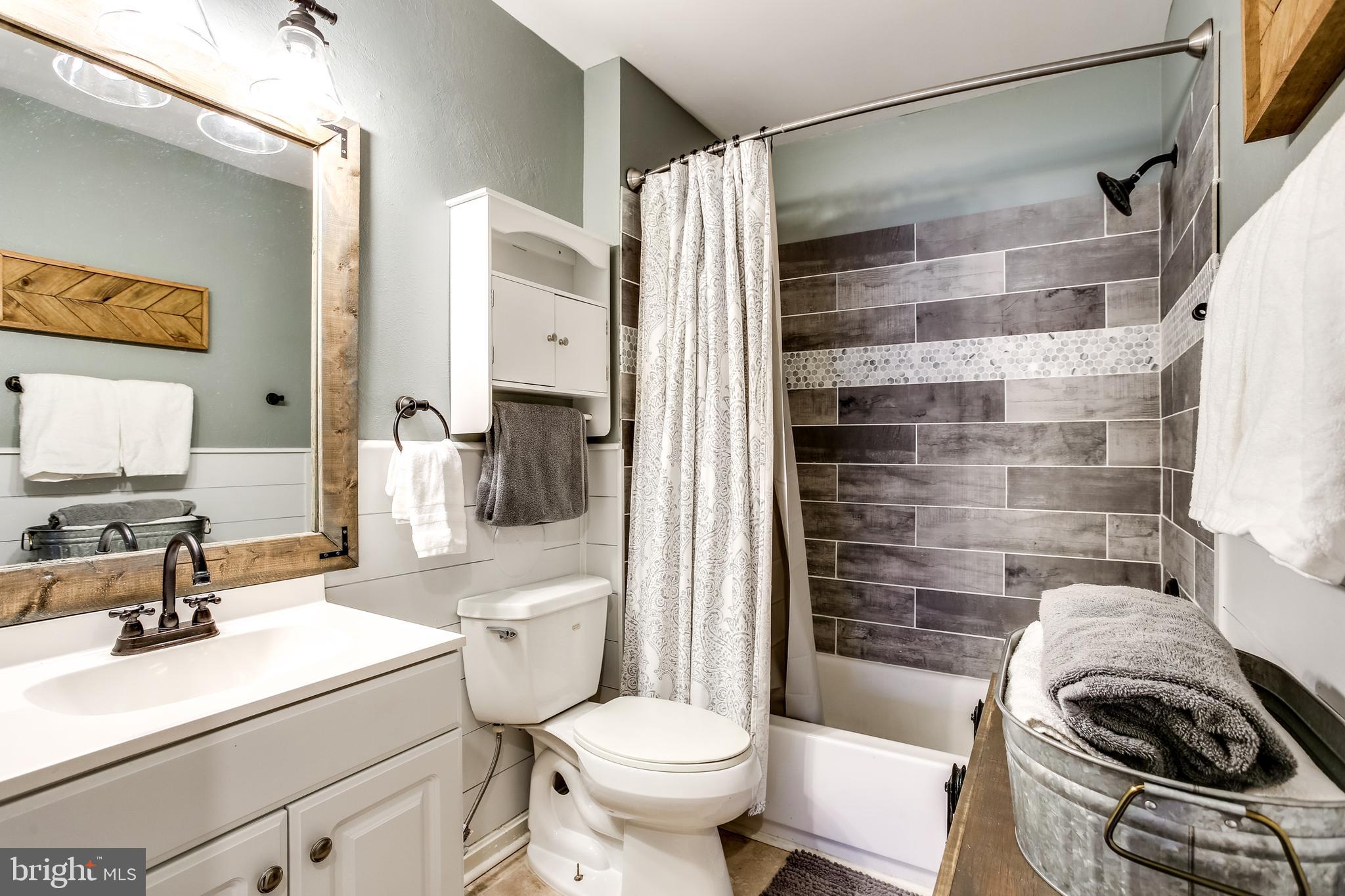 HEATHERFIELD - Residential