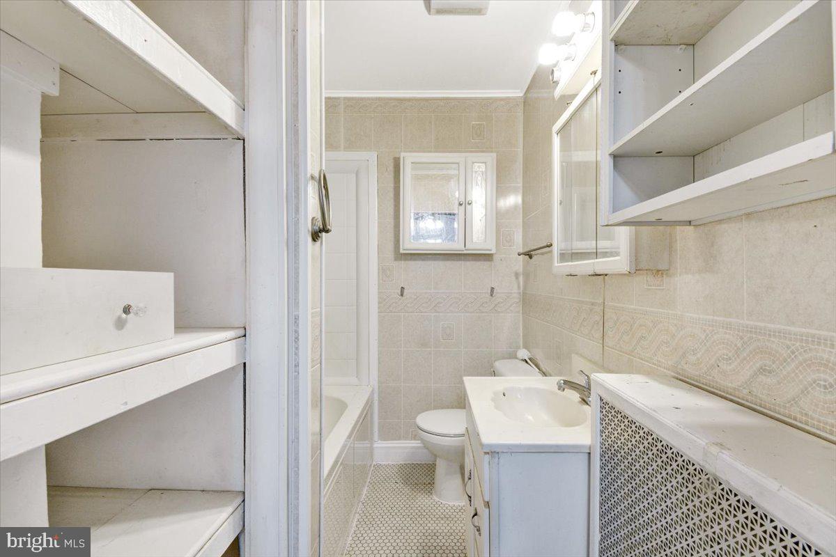 HAMILTON HEIGHTS - Residential