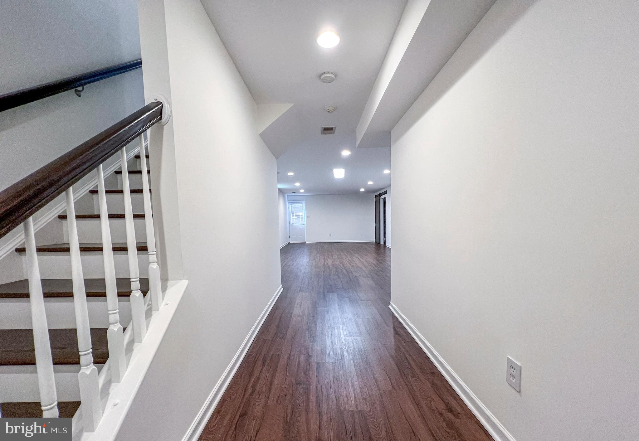 CENTREVILLE - Residential Lease