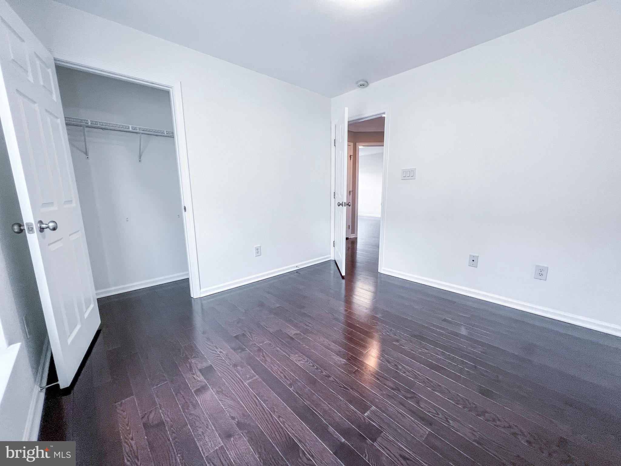 CENTREVILLE - Residential Lease