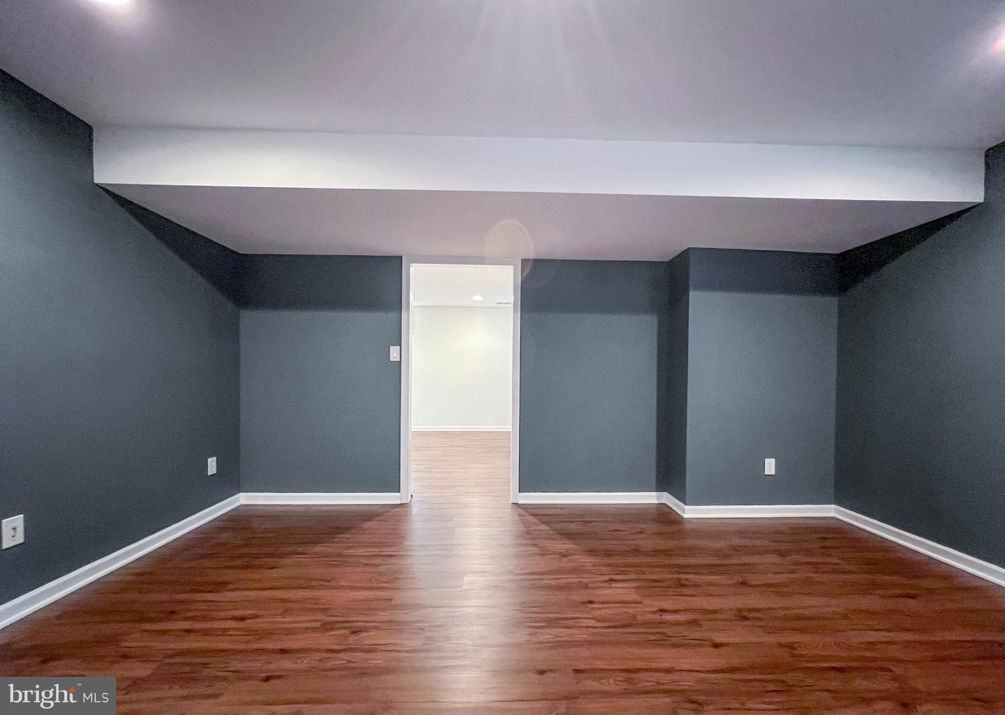 CENTREVILLE - Residential Lease