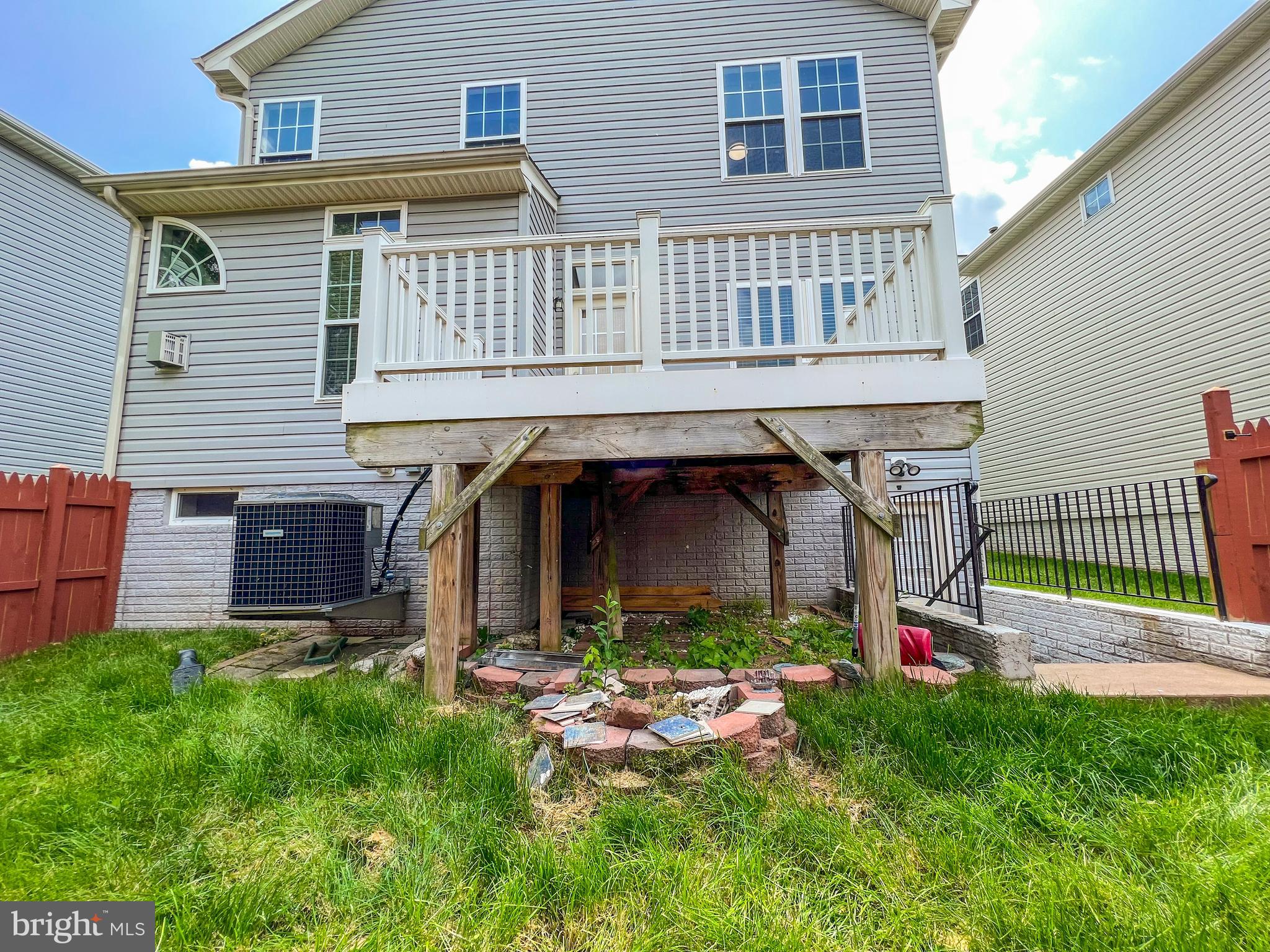 CENTREVILLE - Residential Lease