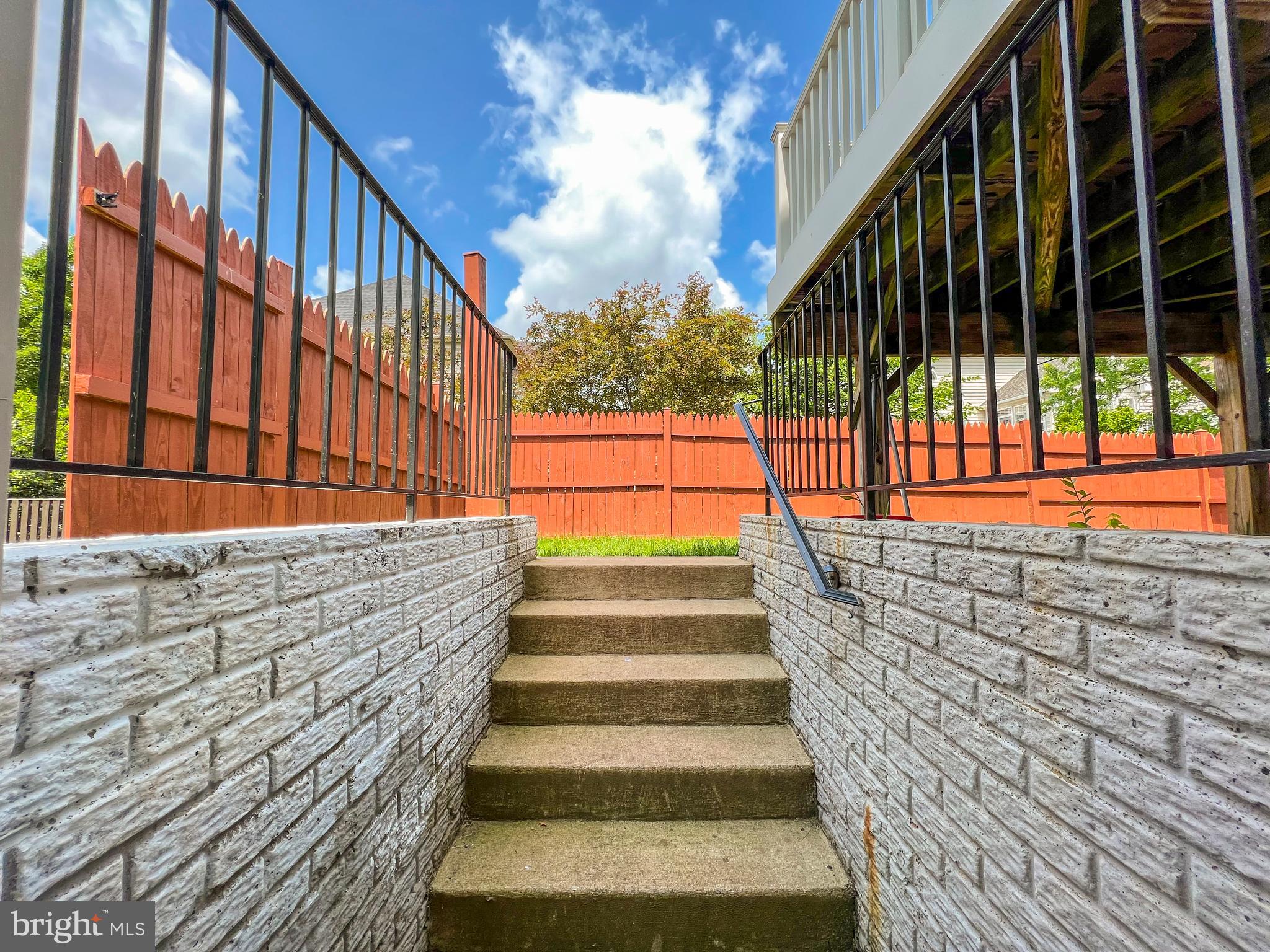 CENTREVILLE - Residential Lease