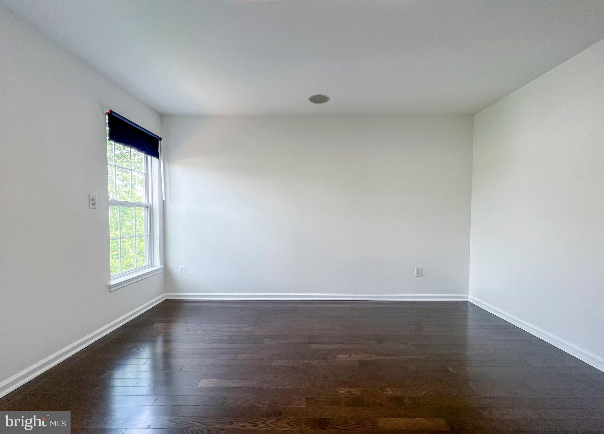 CENTREVILLE - Residential Lease