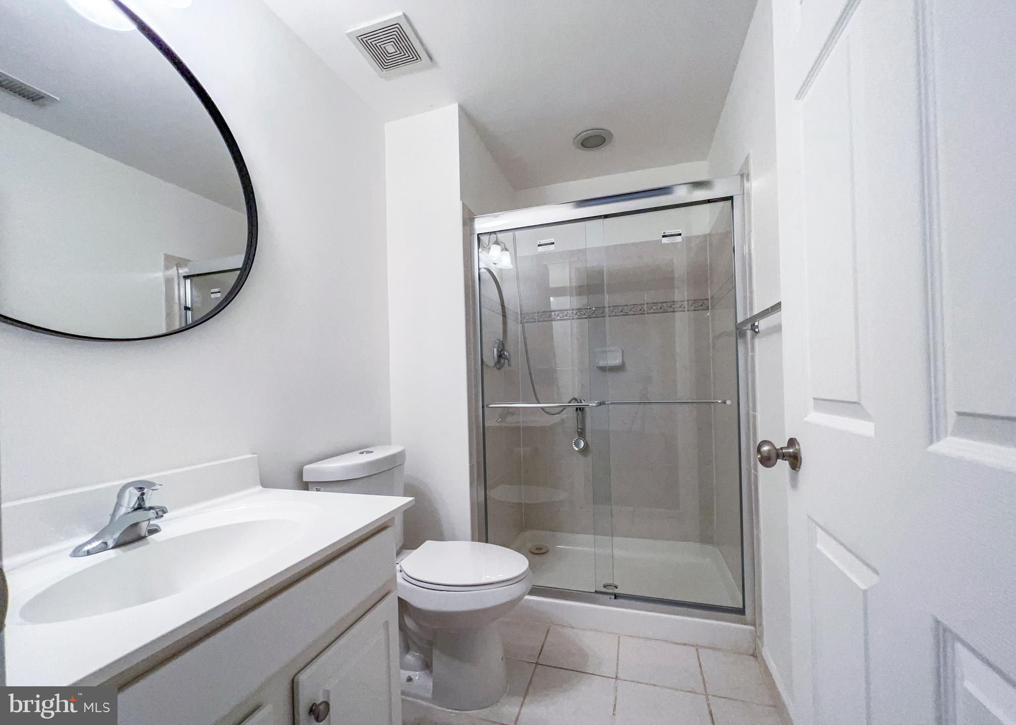 CENTREVILLE - Residential Lease