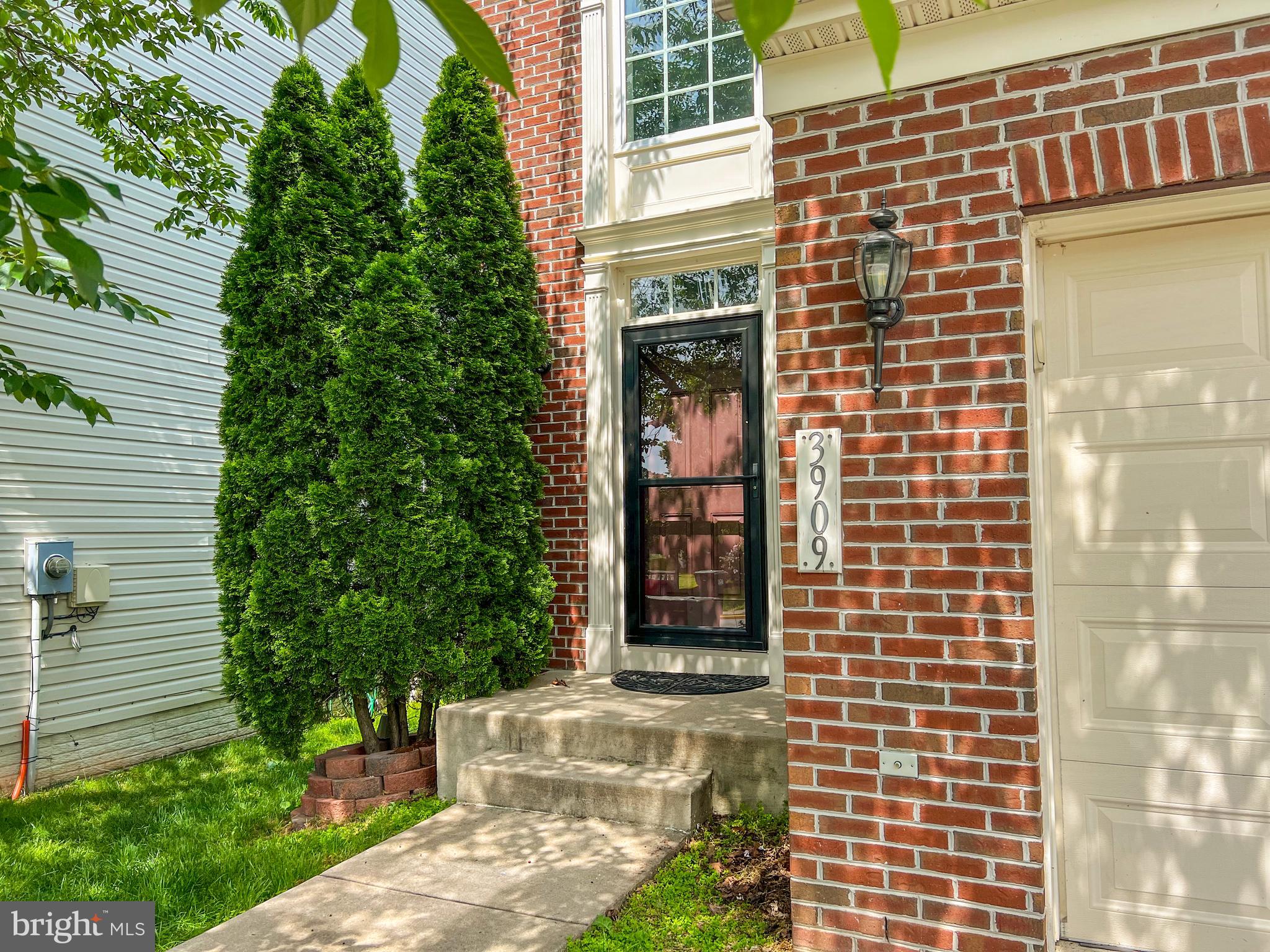 CENTREVILLE - Residential Lease