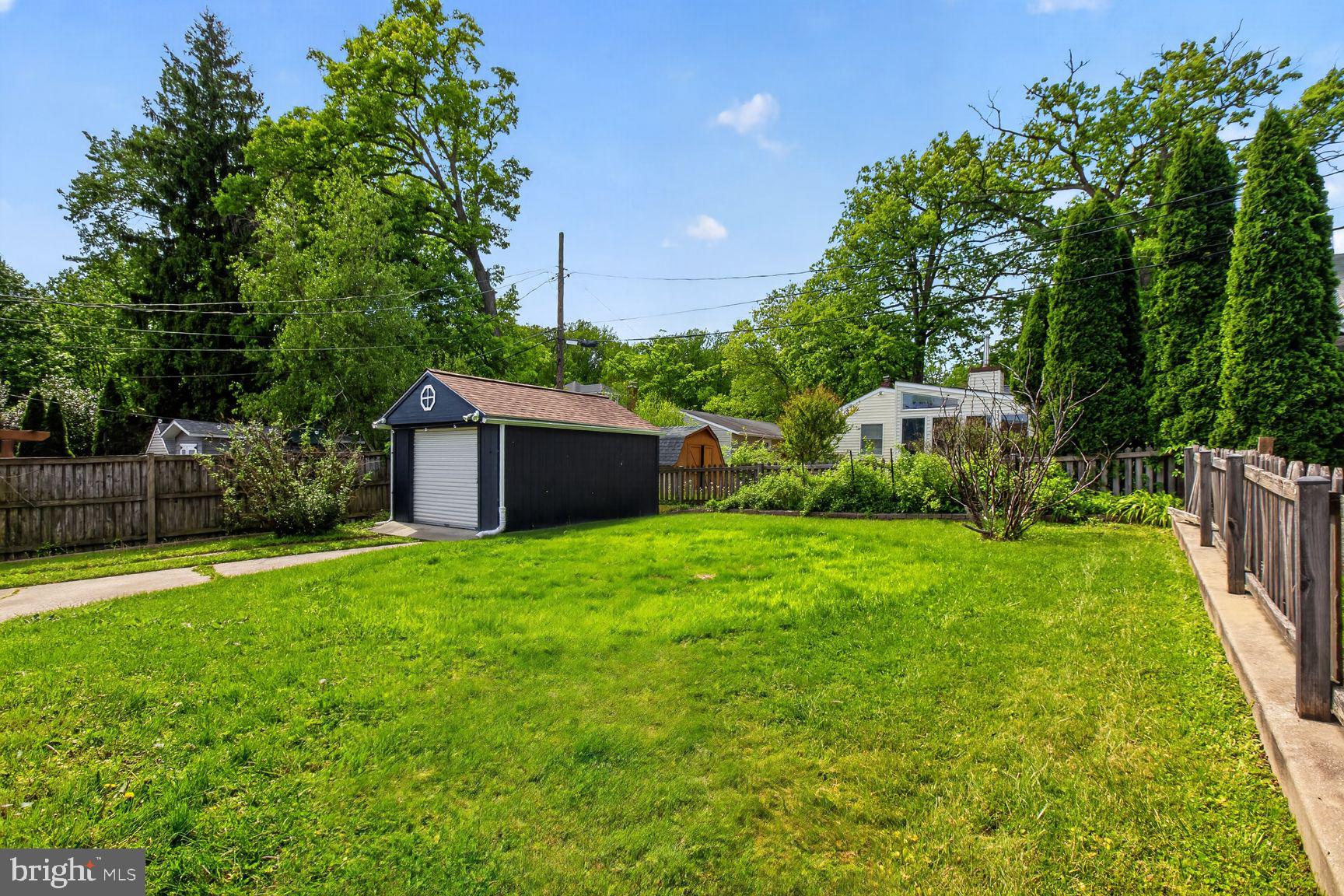 OAKCREST - Residential