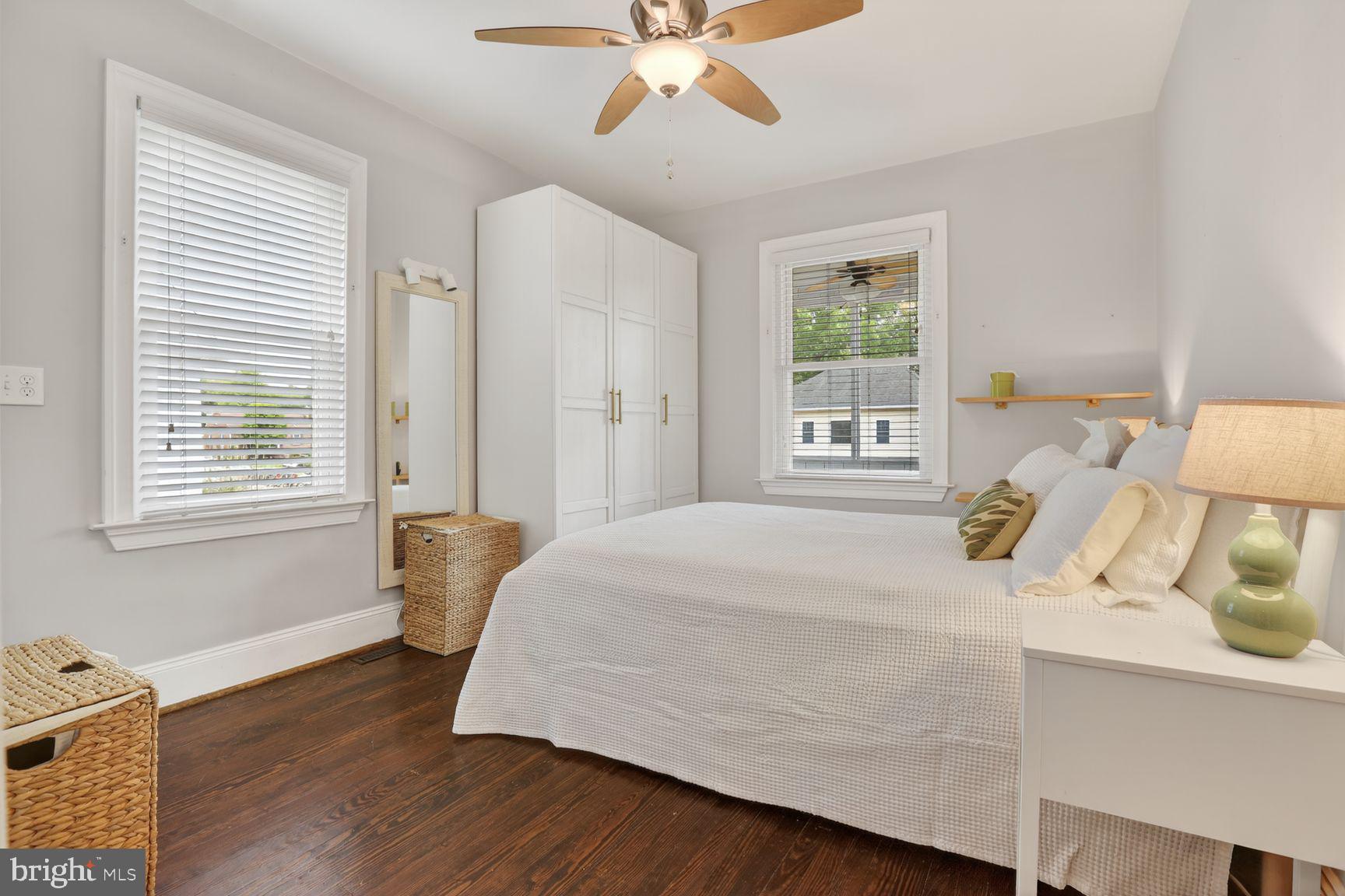 OAKCREST - Residential