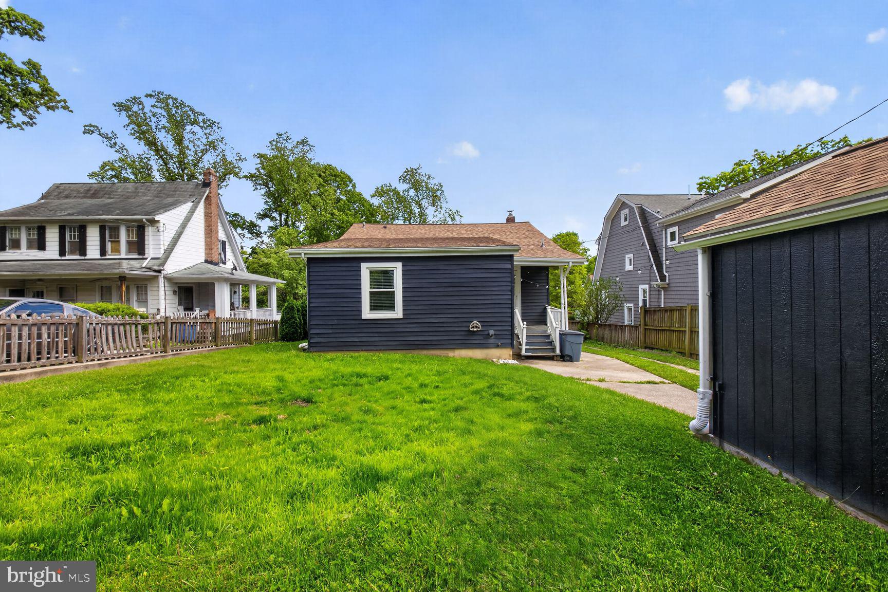 OAKCREST - Residential