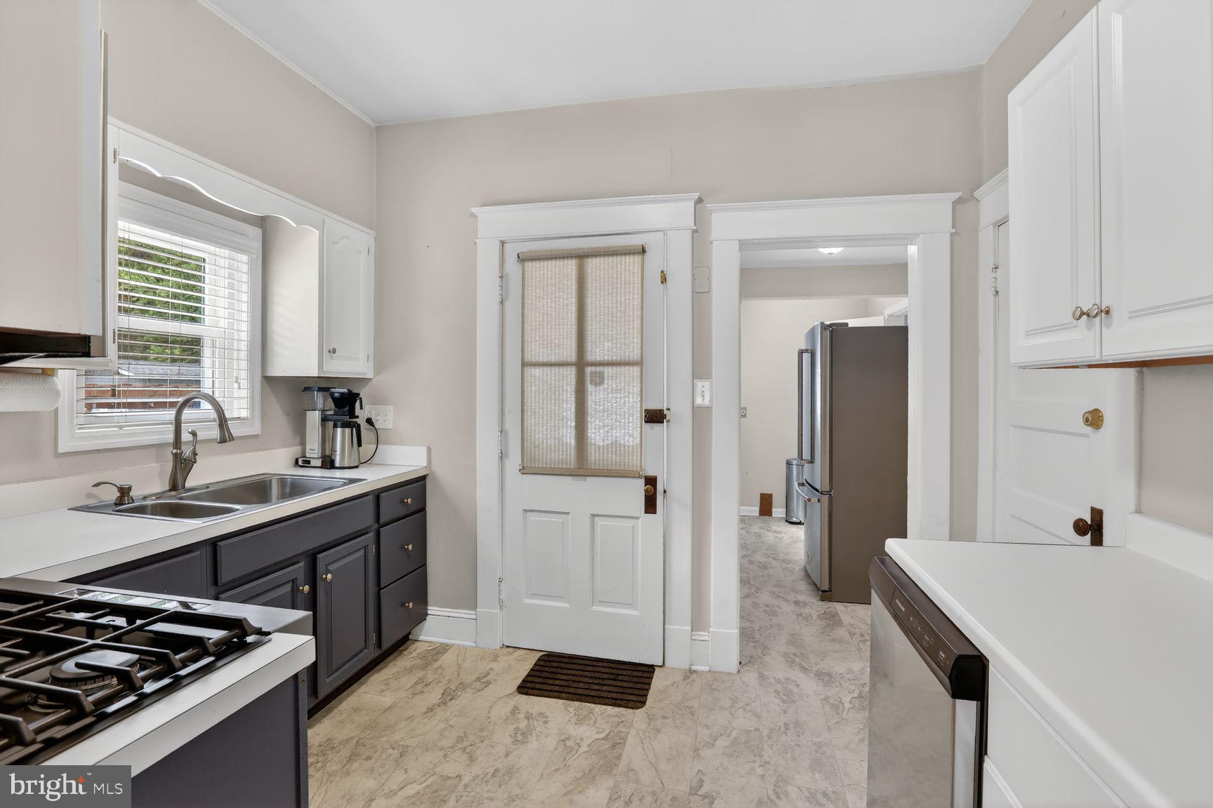 OAKCREST - Residential