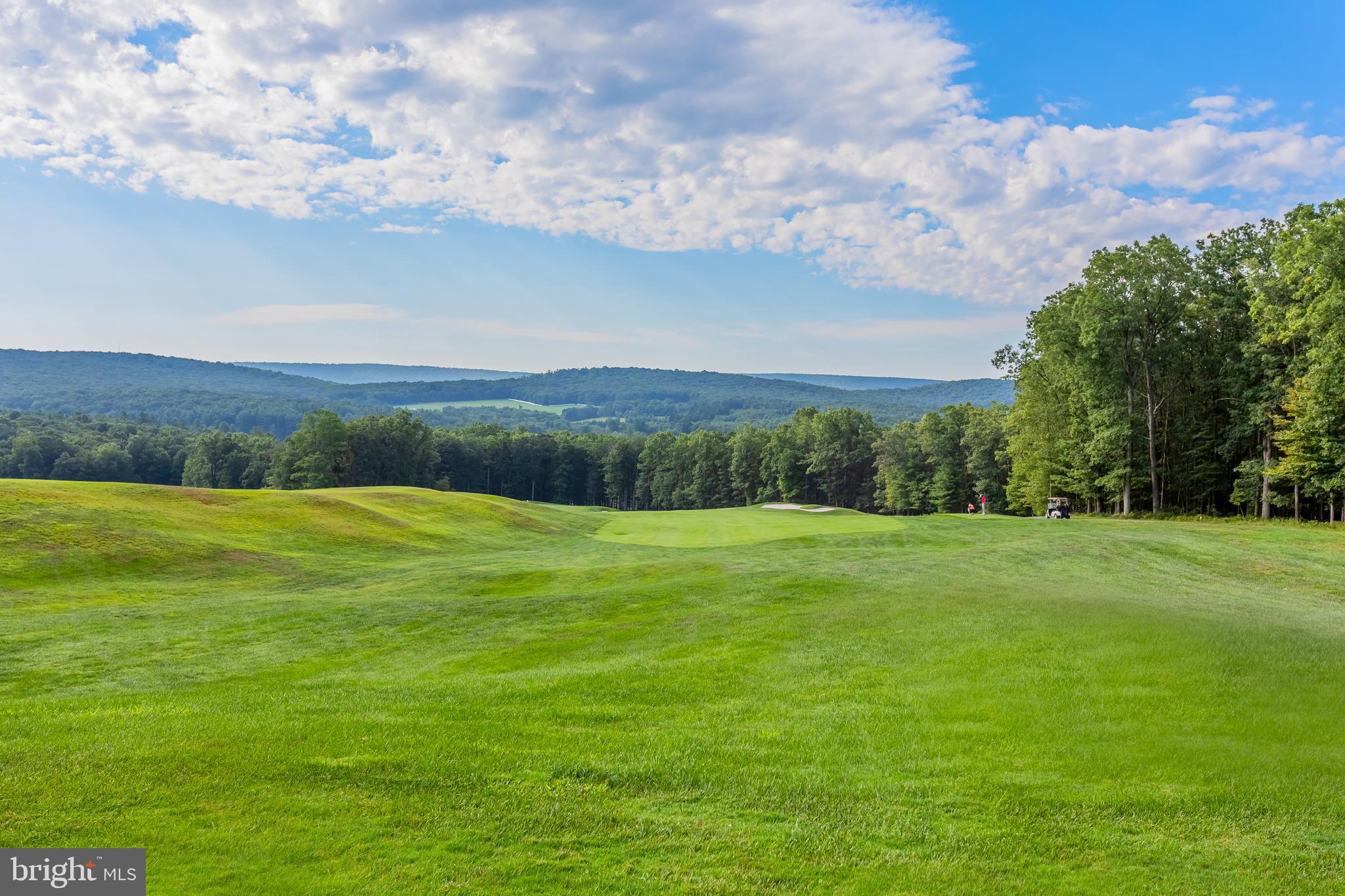 THOUSAND ACRES - Land