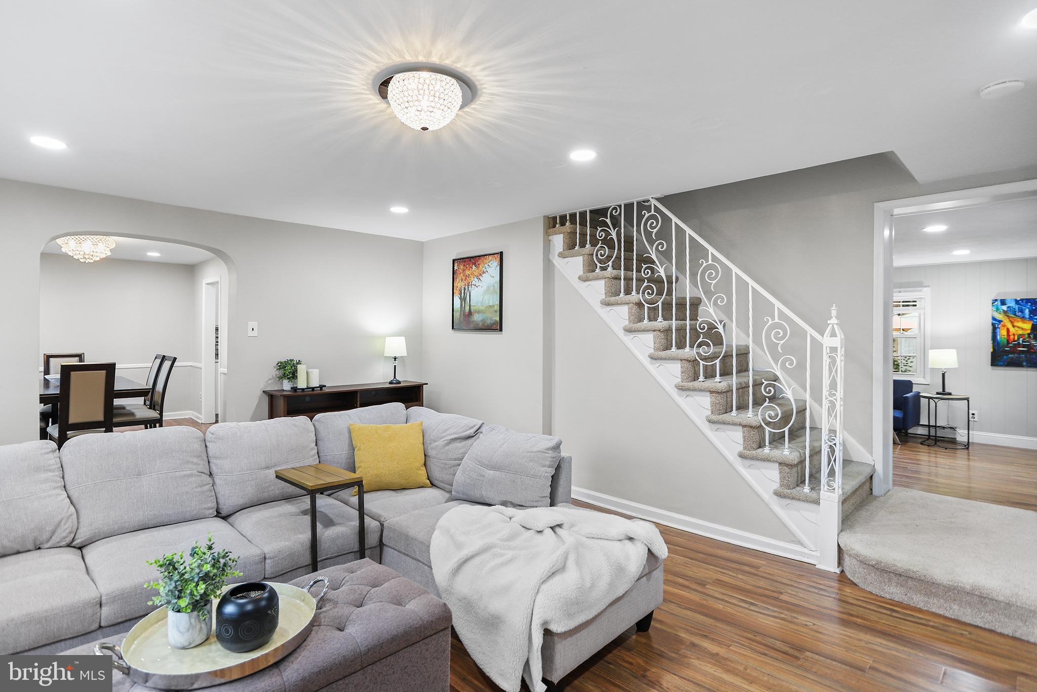 632 DUTTON CIRCLE